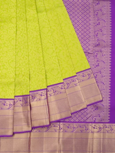 Parrot Green Kanchipuram Silk Saree